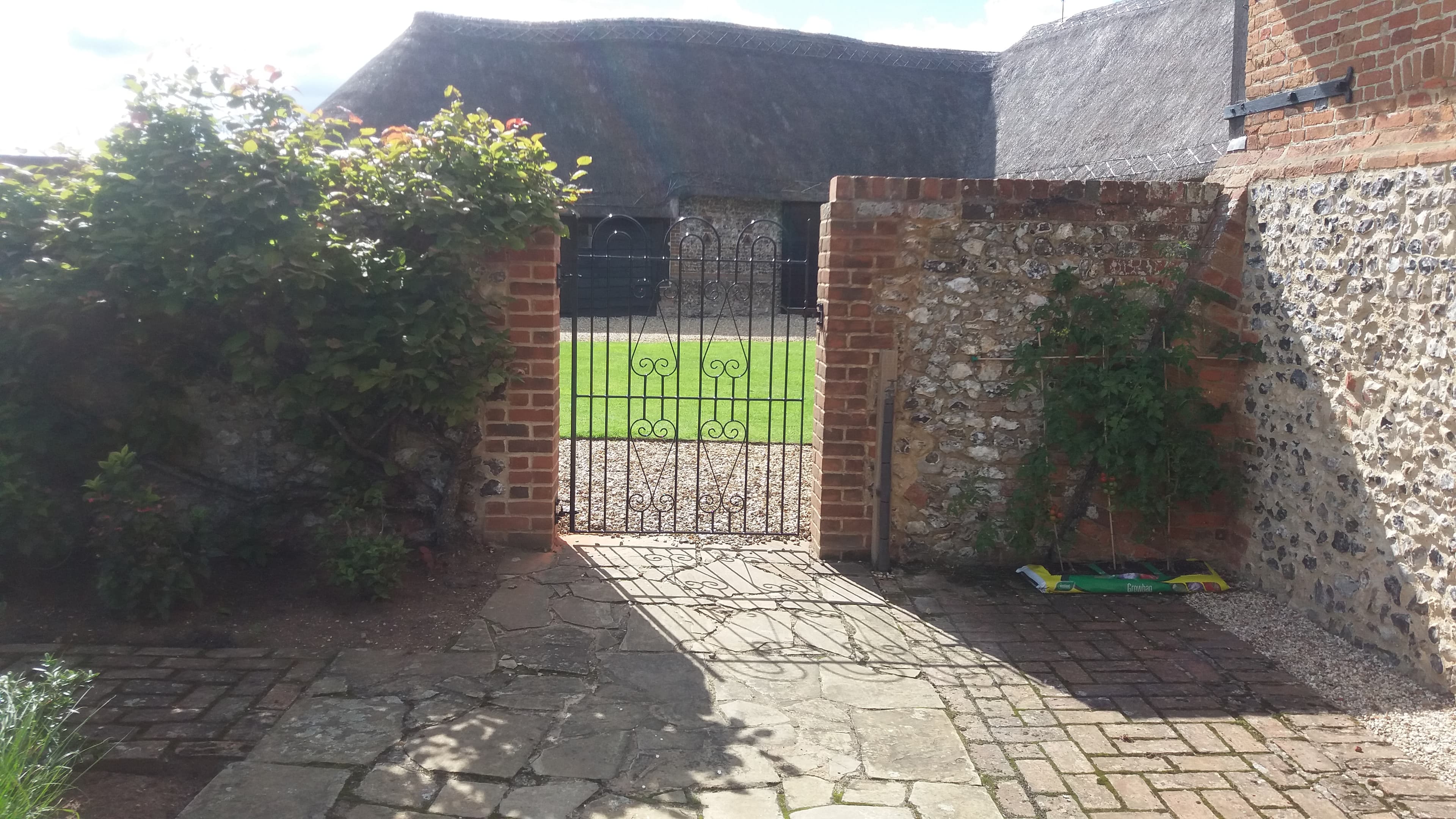 Metal Fencing & Gates