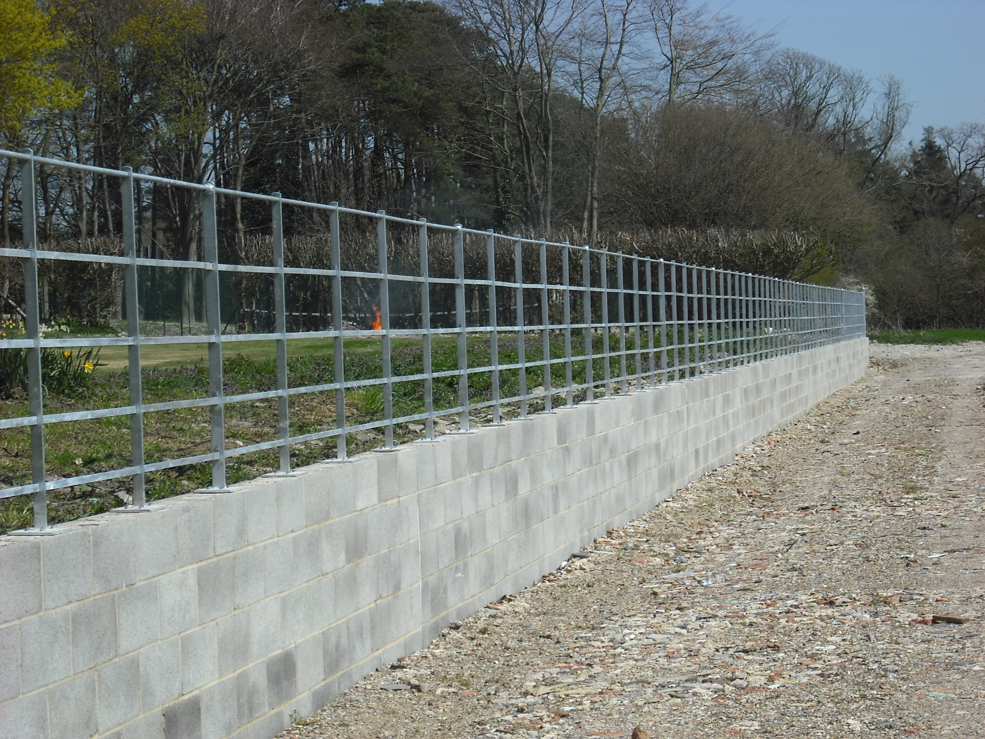 Metal Fencing & Gates