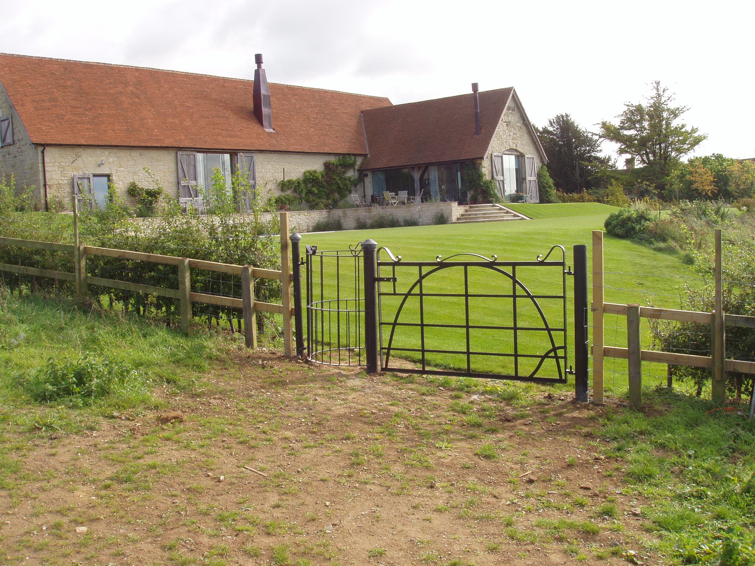 Metal Fencing & Gates