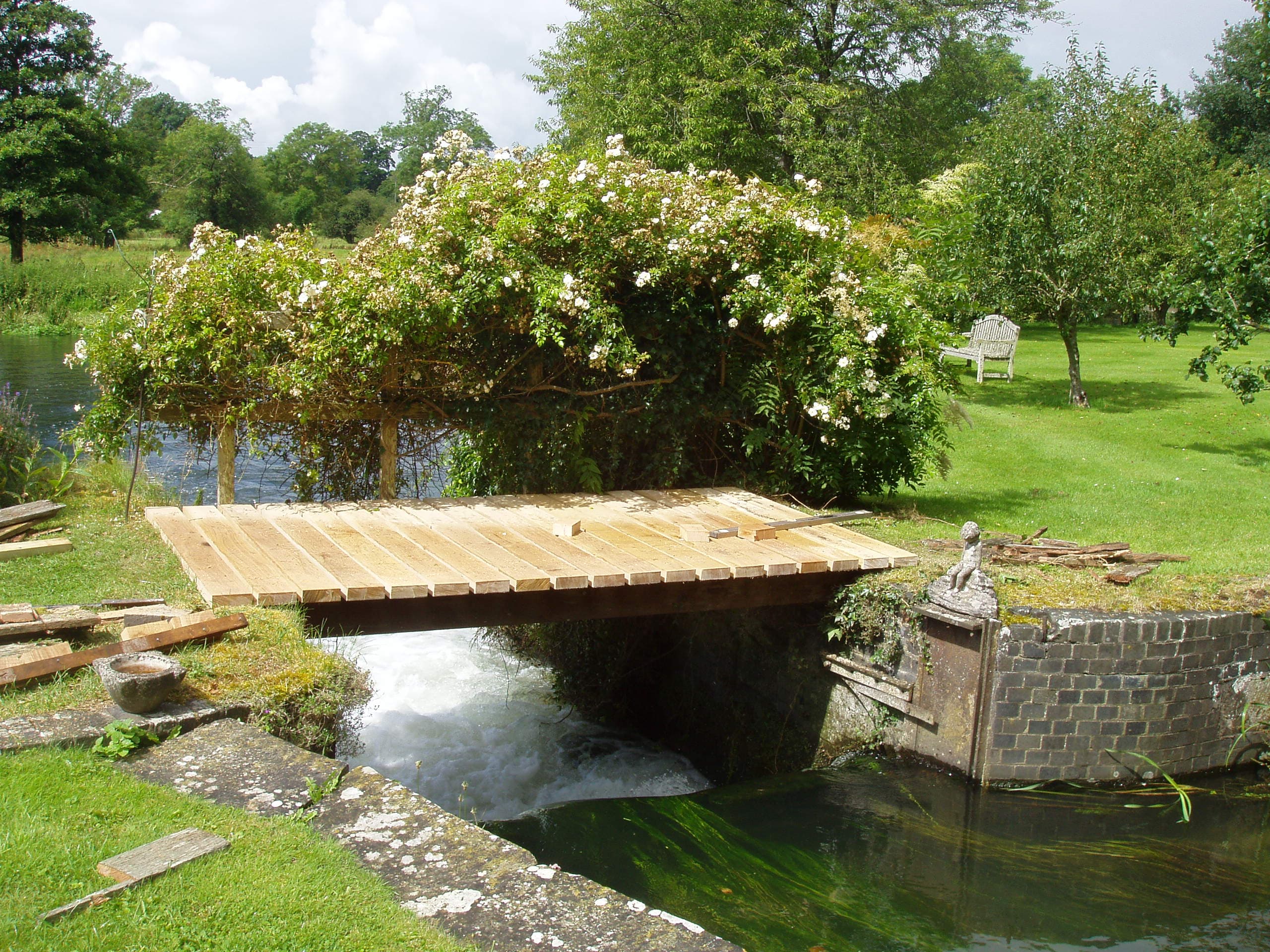 Winterborne Zelston Fencing Boat Houses & Bridges